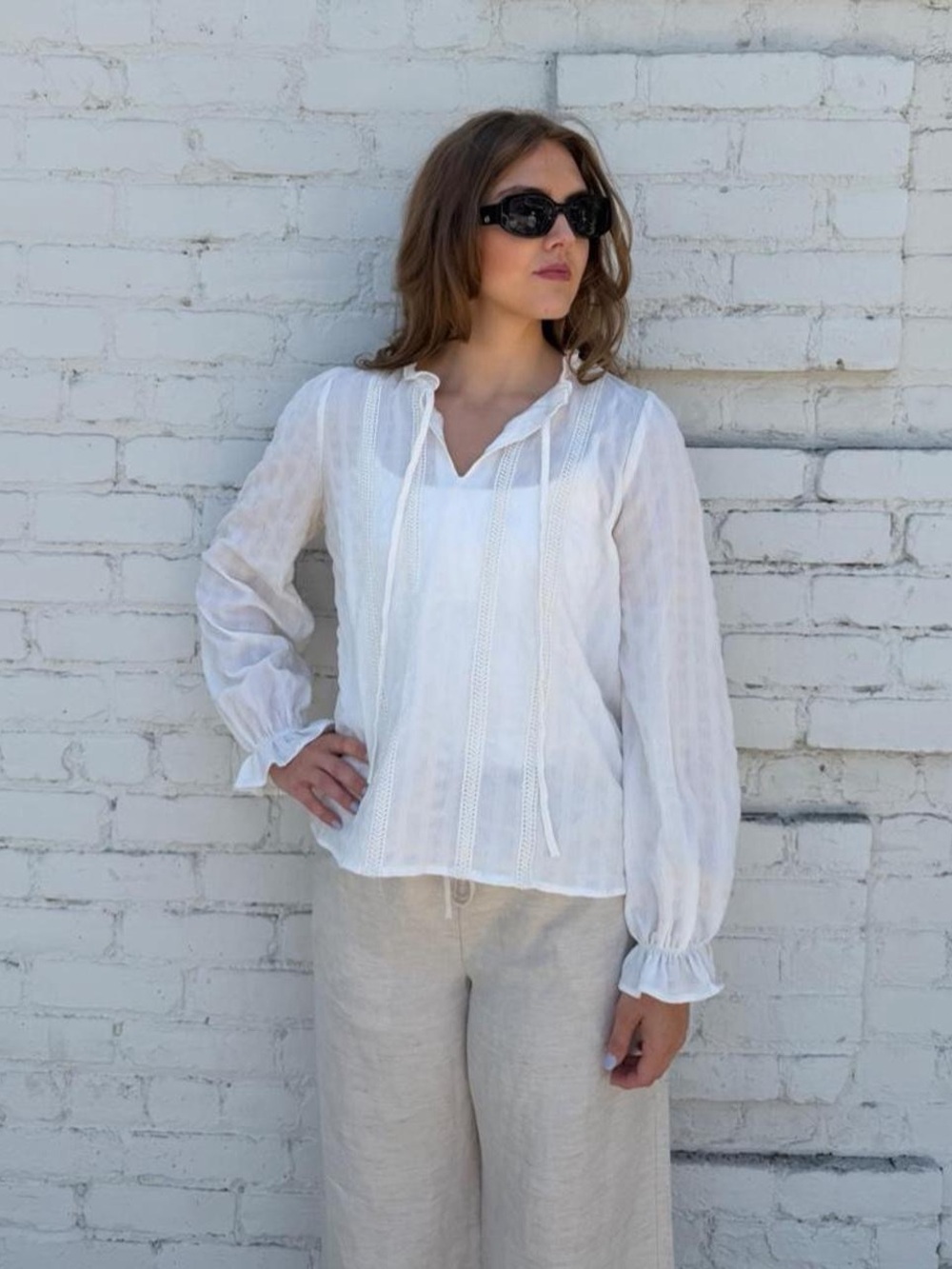 Mod Lusive white blouse with lace detailing and ruffled sleeves size L #feminine